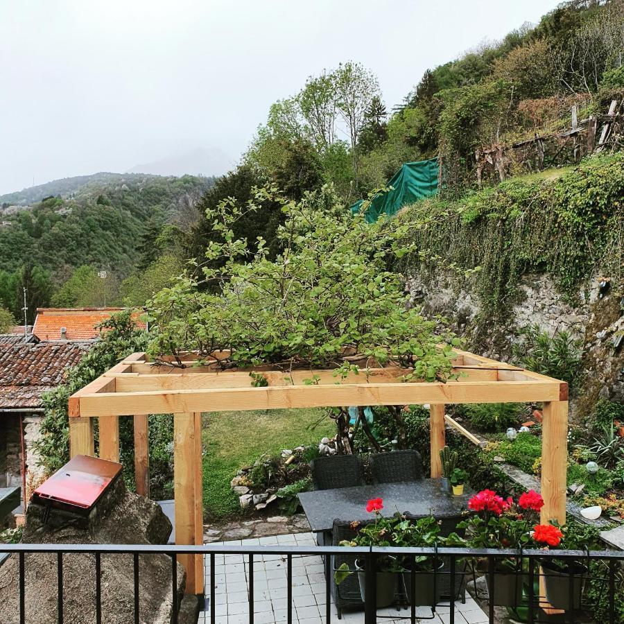 Rustico Lago Di Como B&B Barna Exterior photo